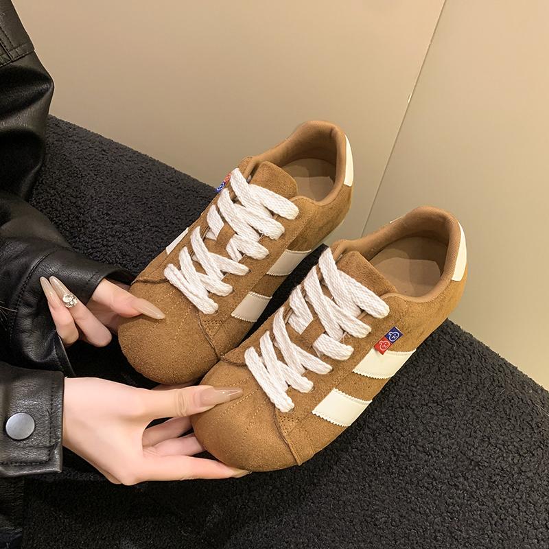 Shoes Woman 2025 Trend Casual Sneakers Comfortable Lace Up Flats Tennis Shoe Breathable Walking Jogging Shoe Zapatillas De Mujer