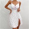 Herzförmiges bedrucktes Camisole-Nachthemd für Damen. Nachthemd. Schlitzförmige Homewear