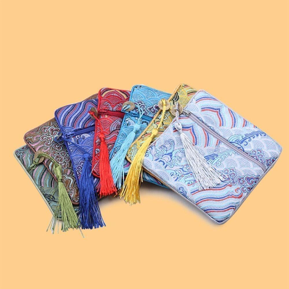Women Exquisite Silk Jewelry Organizer New Chinese Style Embroidery Jewelry Storage Bag Wave Flower Zipper Bag