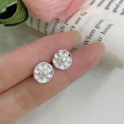 Konkave Runde Perlenohrringe Klein Geometrische Textur Ohrringe Französisch Retro Klein