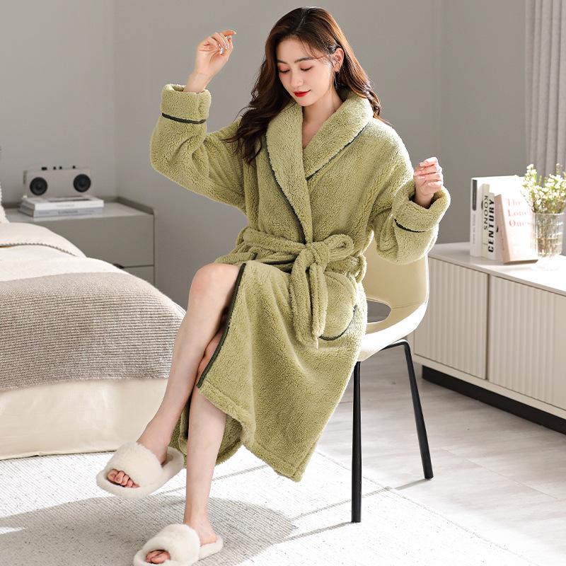 Coral Fleece Nightgown Men'S And Women'S Autumn And Winter Long Knee Bathrobe Large Size Flannel Fleece Thickened Couple Nightgown