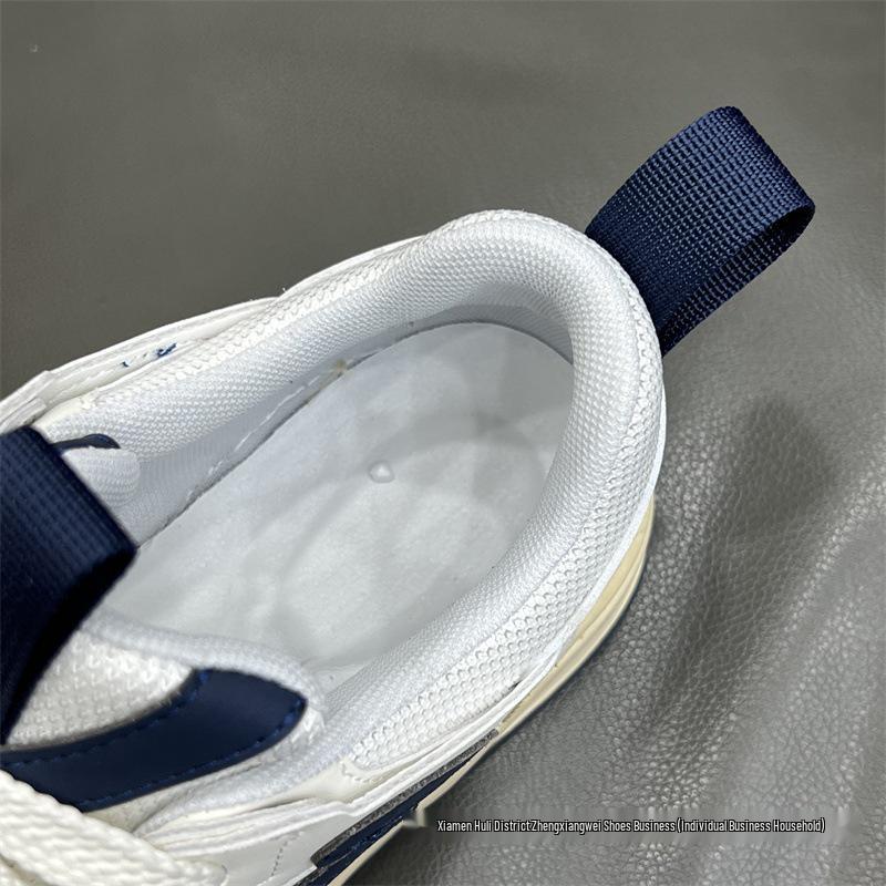 Zapatillas de Skate Europeas para Hombre Colorblock - Ligeras, Suela Blanda, Caña Baja Blanca para Deportes Juveniles, Primavera 2025.