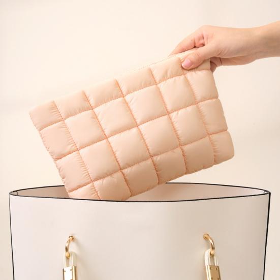 Cosmetic Bag Compact Quilted Makeup Bag with Top Zipper Closure Spacious Inner Pocket Travel Organizer Handbag Makeup Pouch