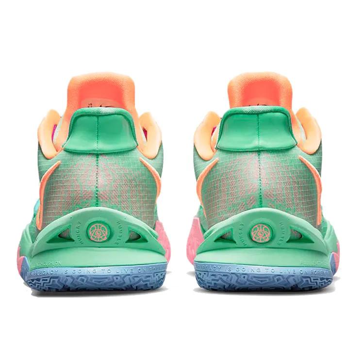 Nike Kyrie Low 4 EP 'Keep Sue Fresh' (Unisex) Scarpe da Basket Verde Luminoso / Prugna Rossa / Oro Metallizzato / Arancio Atomico CZ0105 300