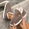 Stilvolle und leichte Reisform-Warmschuhe