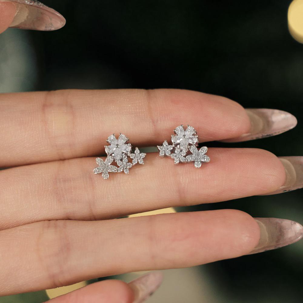 Minority Design S925 Sterling Silver Snowflake Zircon Earrings for Women