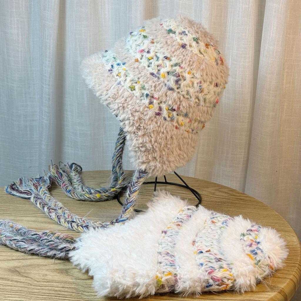 Japanese Autumn and Winter Plush Warm Tassel Braided Lei Feng Hat for Women Korean Version Sweet and Cute Colorful Bean Knitted Woolen Hat