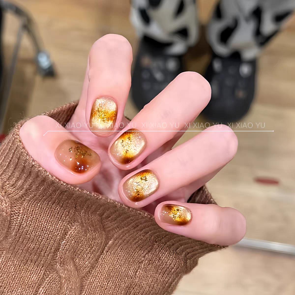 Золотистый янтарь: Золотисто-коричневые блестящие ногти  Кошачий глаз  - Элегантный и нежный осенне-зимний гламур, Подчеркивающие сияние кожи, Ручная работа. S (Standard Size)