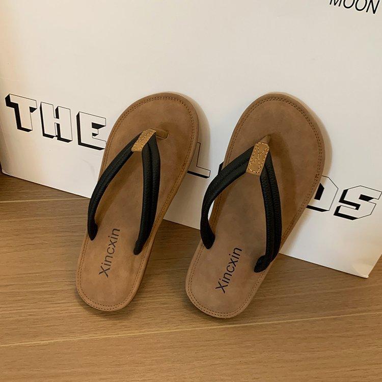 Beach Flat Bottom Sandals Women's Outdoor Wearable Slip-On Flip Flops French Evening Breeze High-End Sensation Summer New Style