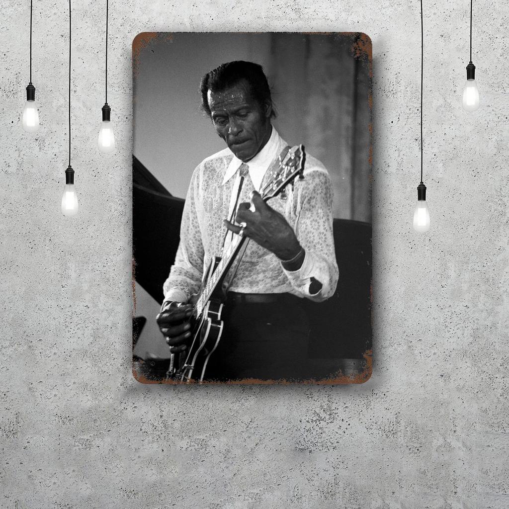 Chuck Berry Band Decor Poster Vintage Tin Sign Metal Sign Decorative Plaque for Pub Bar Man Cave Club Wall Decoration