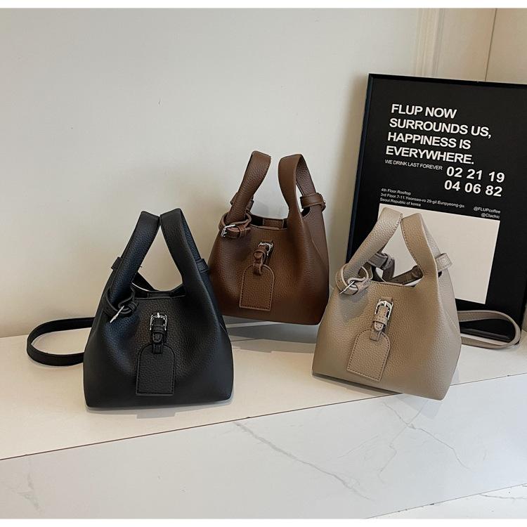 Autumn Retro Textured Small Bag Women's Fashion Simple Bucket Bag Niche Design Crossbody Bag