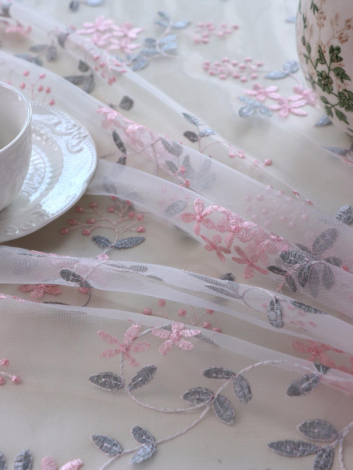 Pink Flower Embroidery Lace Tablecloth Outdoor Picnic Tablecloth Living Room Kitchen Coffee Table Decoration 130x130cm