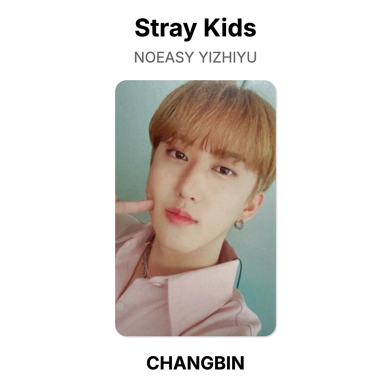 Stray Kids NOEASY YIZHIYU Официальная фотокарточка