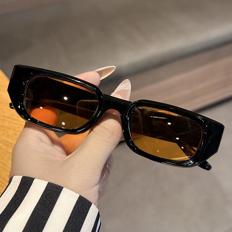 8pcs Retro UV400 Sunglasses for Women Men Fashion Rectangular Sun Glasses INS Style Unisex Eyewear Sets UV Protection