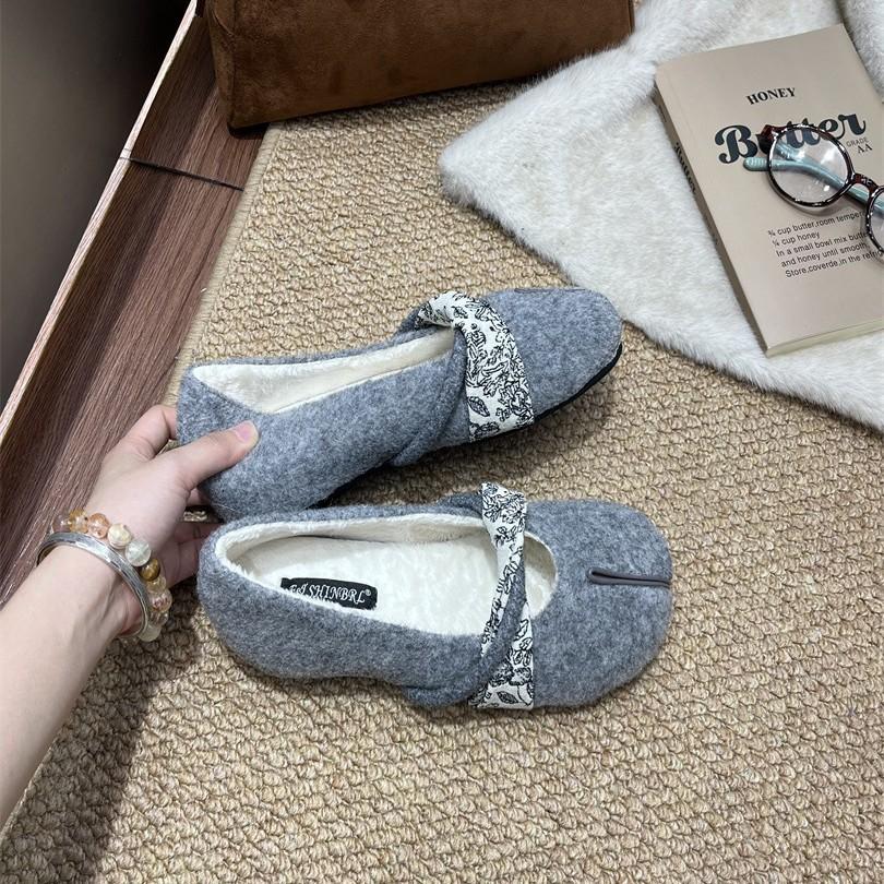 Retro Style~ Small Man Inner Height Increase Flat Ballet Shoes Women's 2025 Spring and Autumn New Temperament Bow Shoes