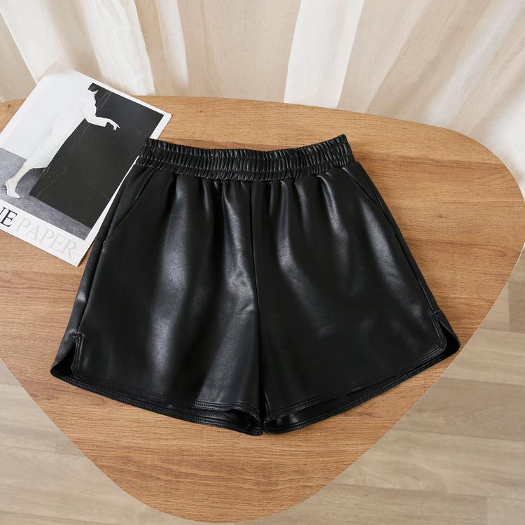 Kumikumi Design Women's PU Leather Wide-Leg Pants, High Waist, Elastic Waist, Autumn Style Slimming Shorts.
