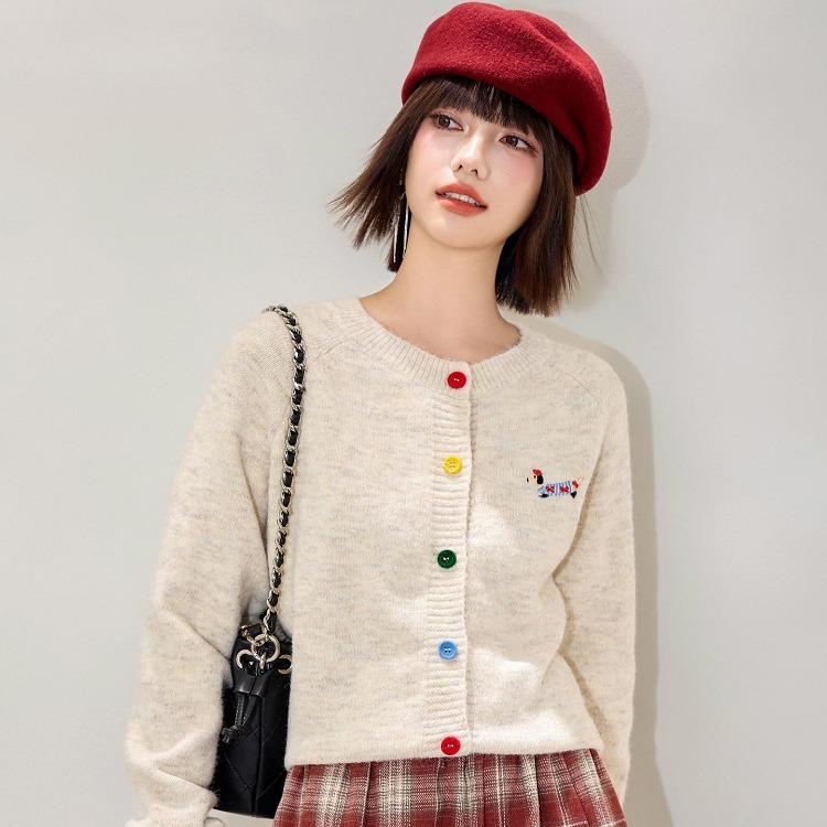 Embroidery Cardigan Sweater for Women Autumn Casual Loose Knit Button Front Fashion Sweaters