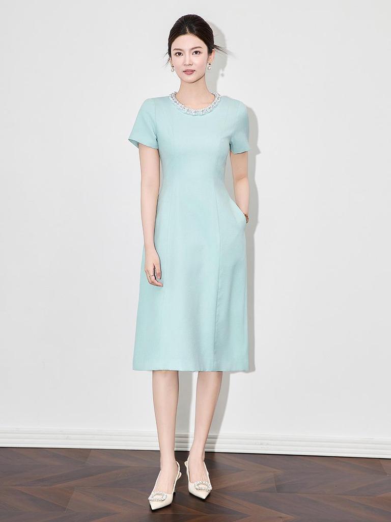 Elegant Checkered Beaded Waist-Hugging Women's Dress