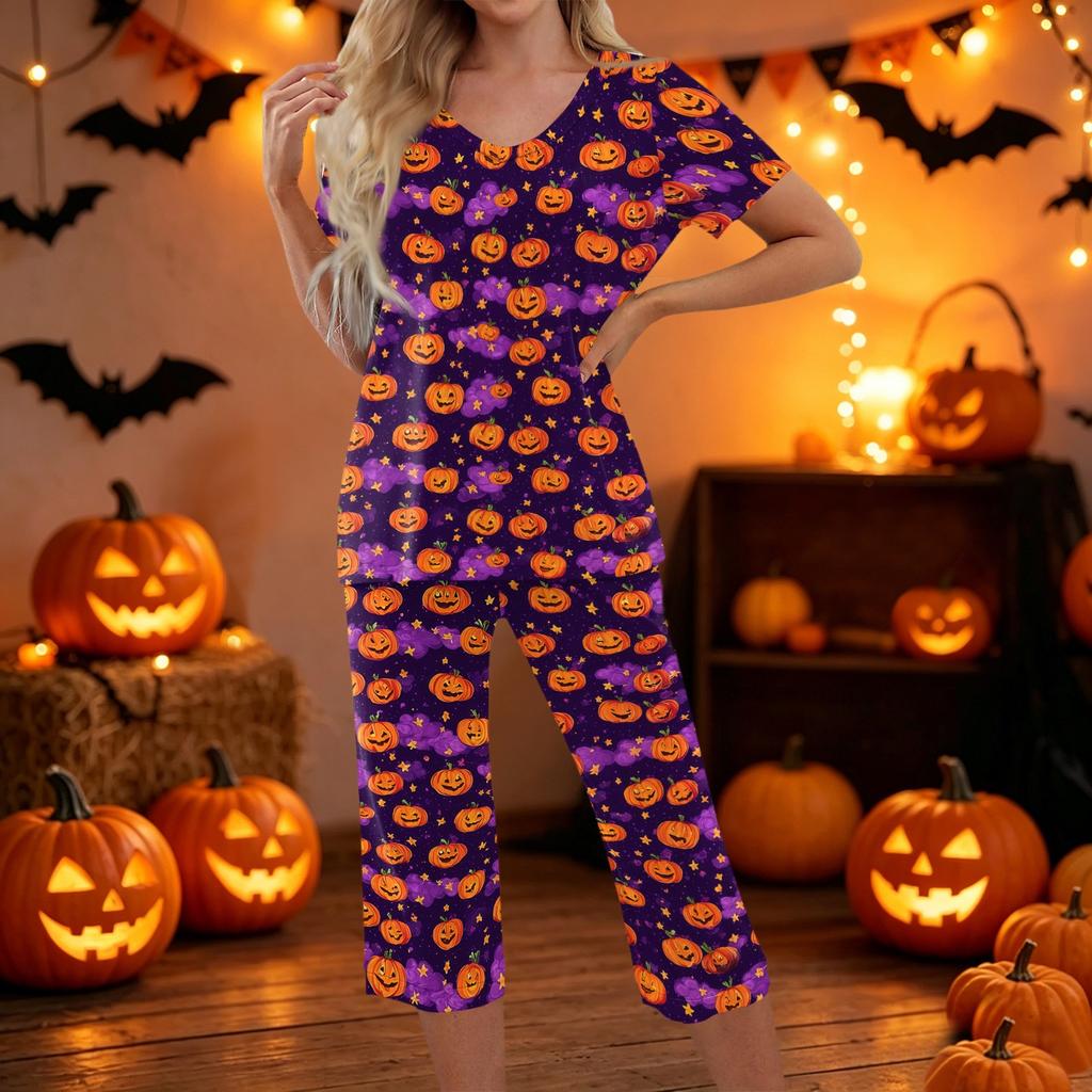 Women Two Piece Set Halloween Print Short Sleeve Top Seven Quarter Pants Casual Lounge Pajama Set for Daily Wear