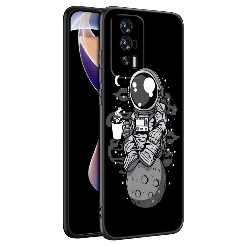 Cartoon Cute Astronaut Black Phone Case For Xiaomi Redmi 7A 8A 9A 10A 11A 9C 10C 12C 13C 11 Prime A1 A2 Plus 12 4G Note 9T 12R