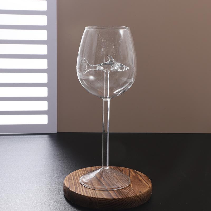 

3D Crystal Glass Shark Dolphin Red Wine Glasses Goblet Creative Cocktail Cup for Home Bar Hotel Three-Dimensional Drinkware Set 300ml