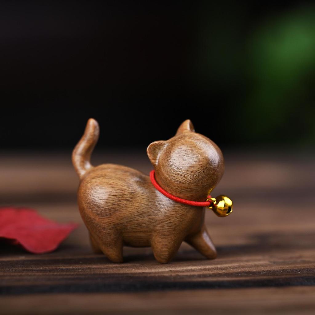 Rainbow Wood Carving: Cute Cat Desktop Ornament - Creative Miniatures for Home Decor