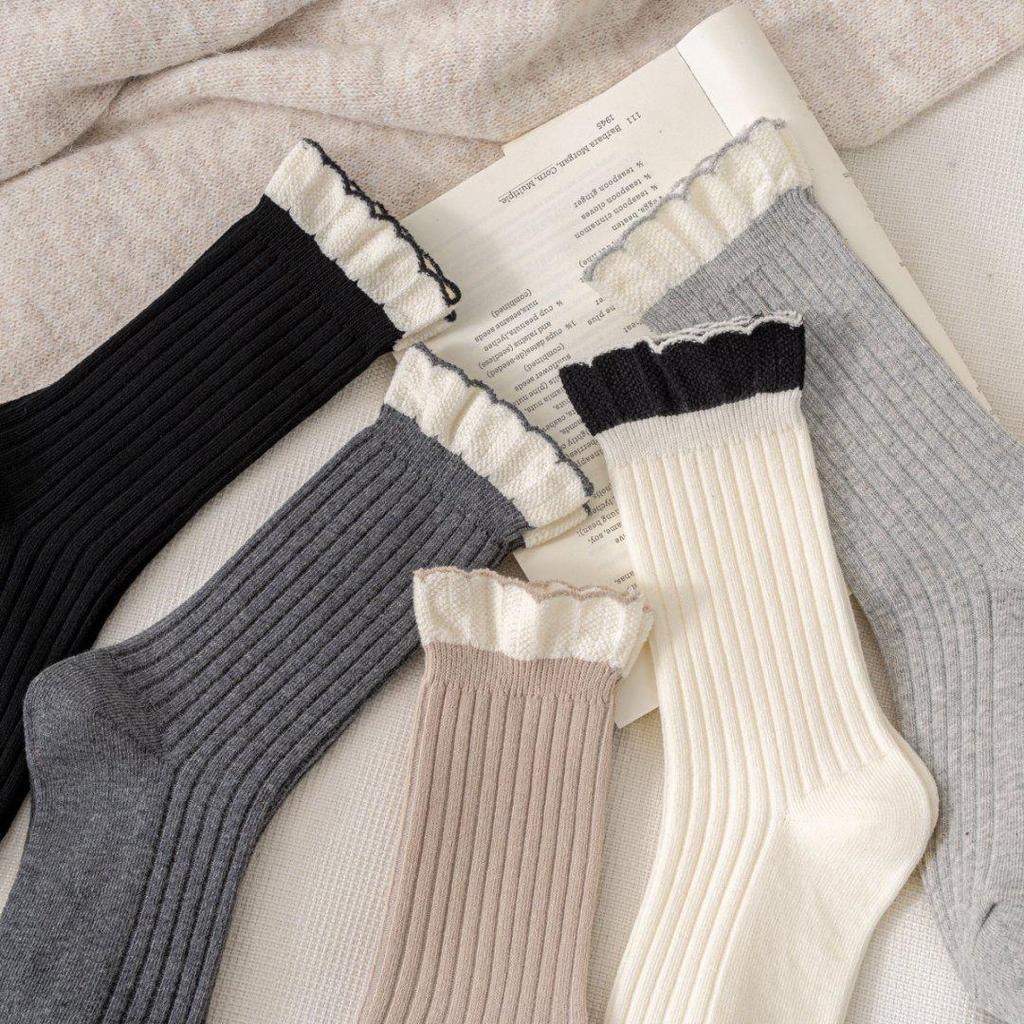 Women's Mid-Calf Lace Socks - Cute, Slouchy, Japanese School Style, Combed Cotton for Autumn/Winter.