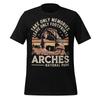 Arches Nationalpark T-Shirt Wüstenwanderung Abenteuer Unisex Natur Grafik T-Shirt