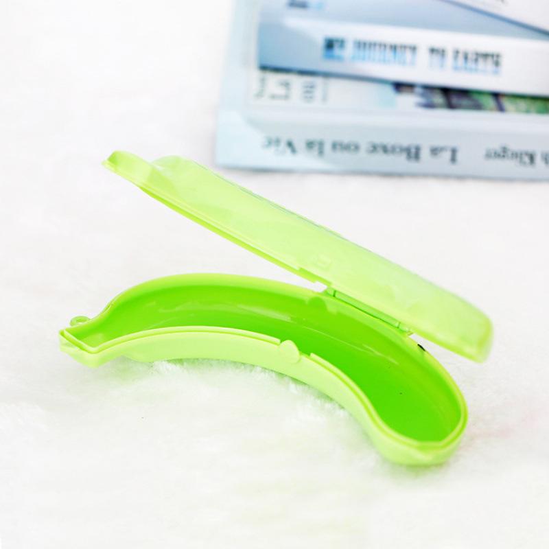Outdoor Banana Storage Protector Case Durable Food Safe Plastic 3 Color Options for Hiking Camping Travel Lunch