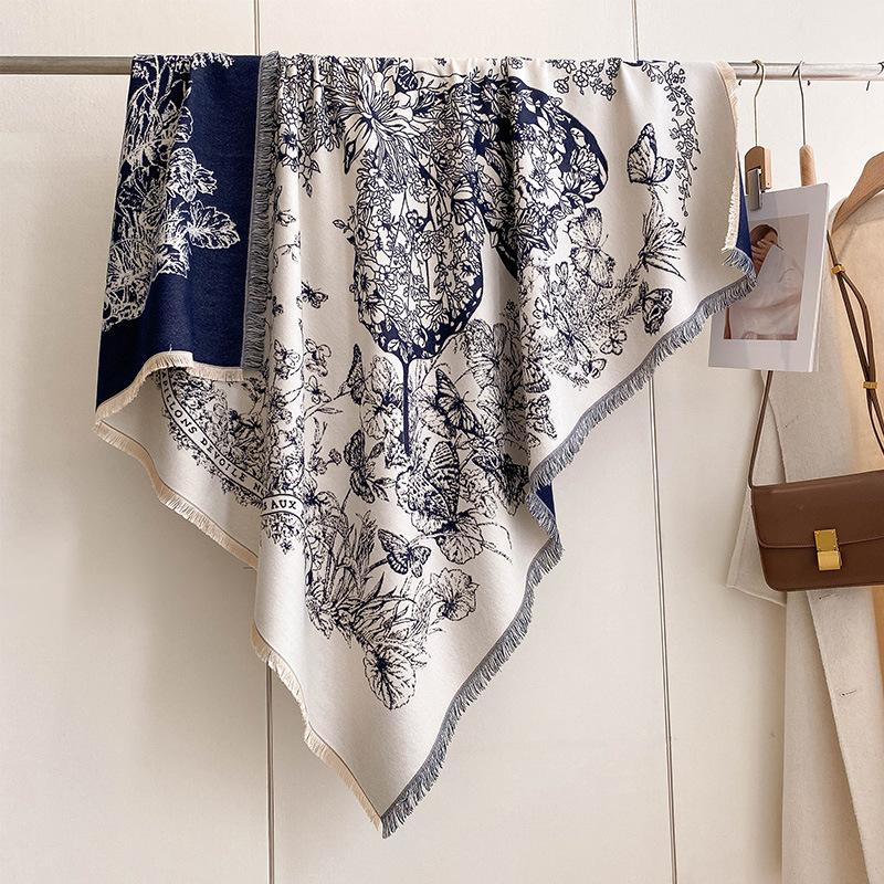 Retro Printed Butterfly Large Square Scarf Scarf Women'S High-End Gift Fashionable Versatile Outer Decoration Shawl Autumn