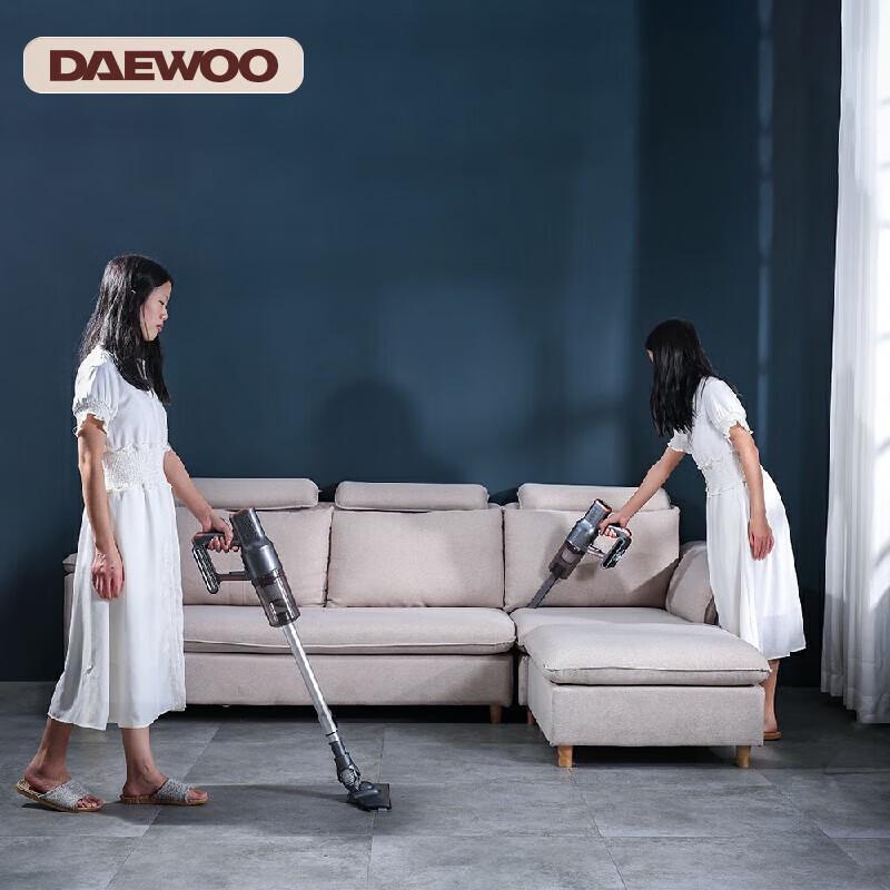 Daewoo DY-XC01 Handheld Vacuum Cleaner