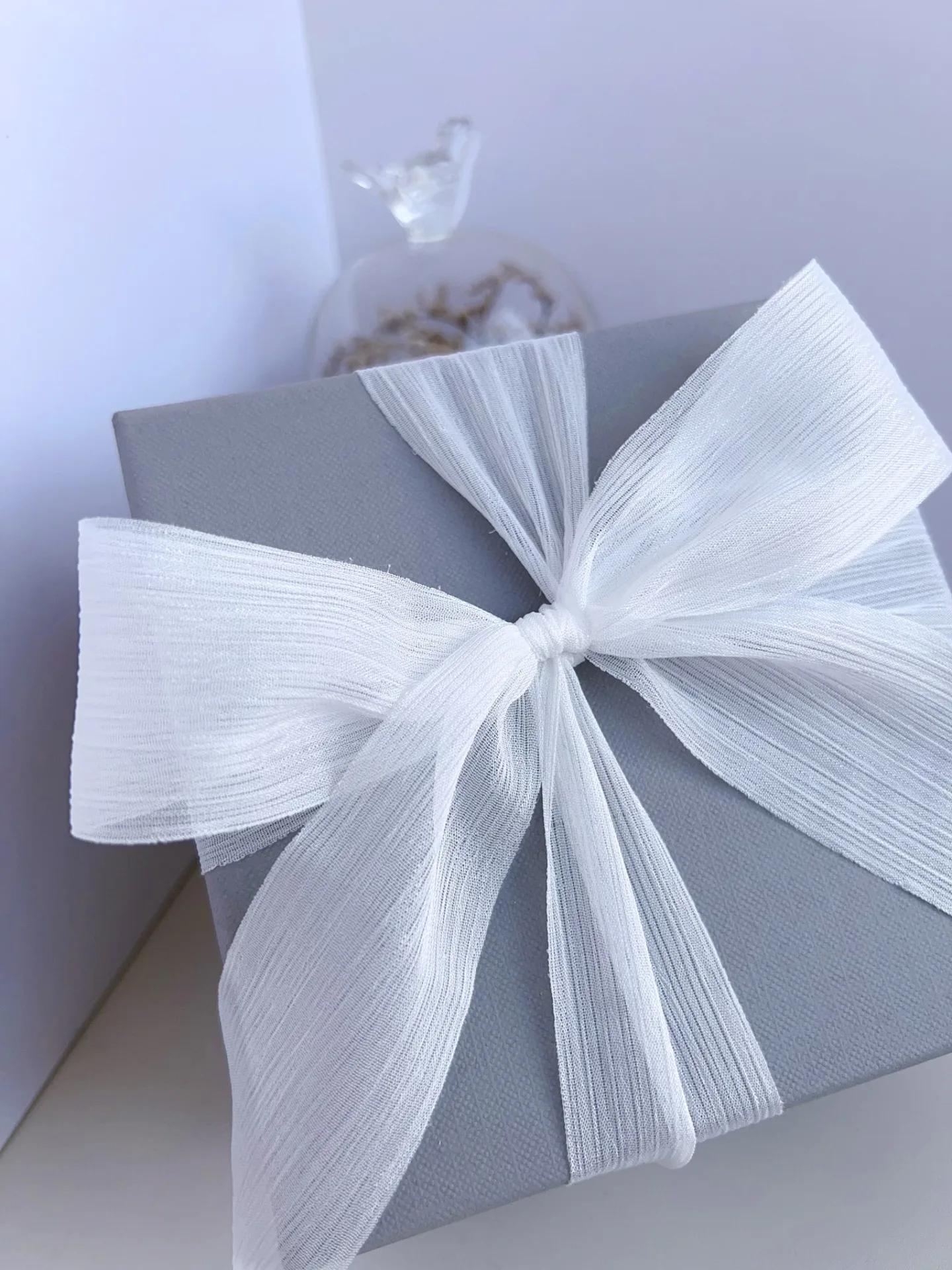 

Colorful Ribbon Silver Sparkling Wrinkle Mesh Accessories Bright Wrinkle Gift Box Flower Bundle Packaging Snow Yarn Ribbon 4cm x5m белый