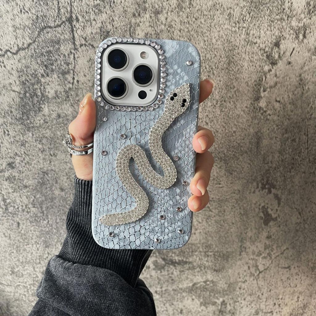 Light luxury fish Lin leather pattern brick three-dimensional snake for Apple 16 mobile phone case 15promax light luxury 14/13/12 women