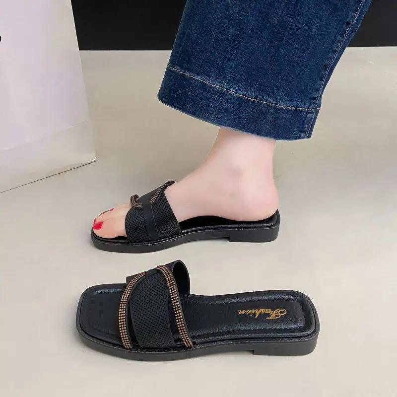 Fashion Flat Women's Slippers and Ladies Sandals On Beach Elegant Shoes Fashionable 39 Chic Shoe Offer High Quality Summer Slides Sale