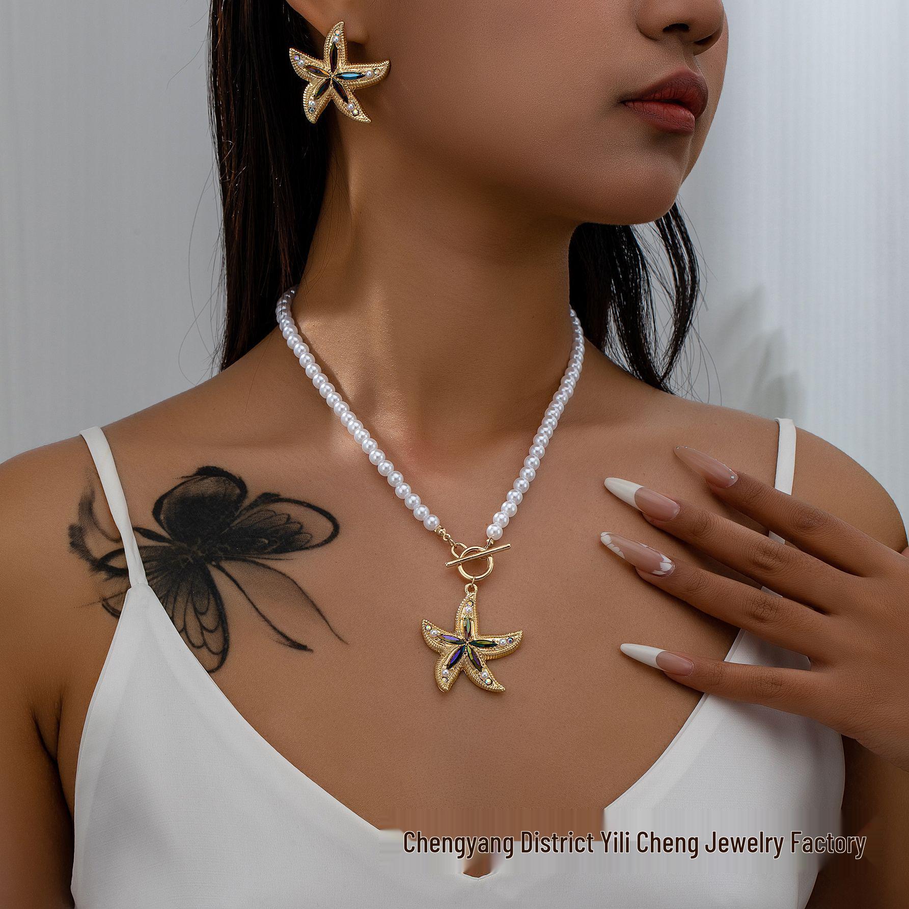 

Korean-Style Elegant Flower Bracelet & Necklace Set