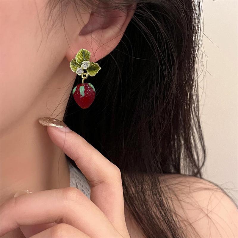 Frisches Süßes Erdbeer-Design Luxus Ohrstecker für Damen