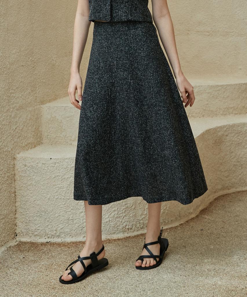 BIBYSEOB [Set] Heartneck Tweed Blouse + Tweed A-Line Long Skirt Black
