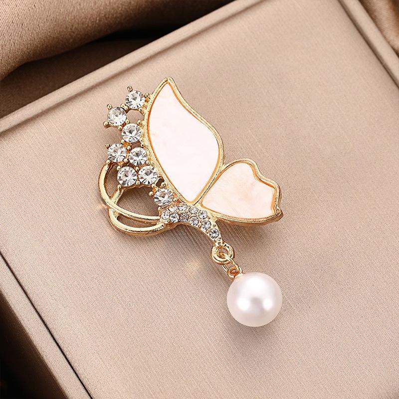High-End Elegant Butterfly Brooch Fashionable Coat Clothing Accessory