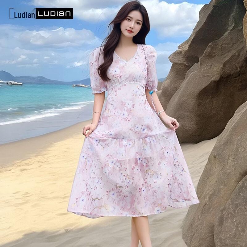 LUDIan Women s V-Neck French Holiday Sweet Long Dress 180/100A