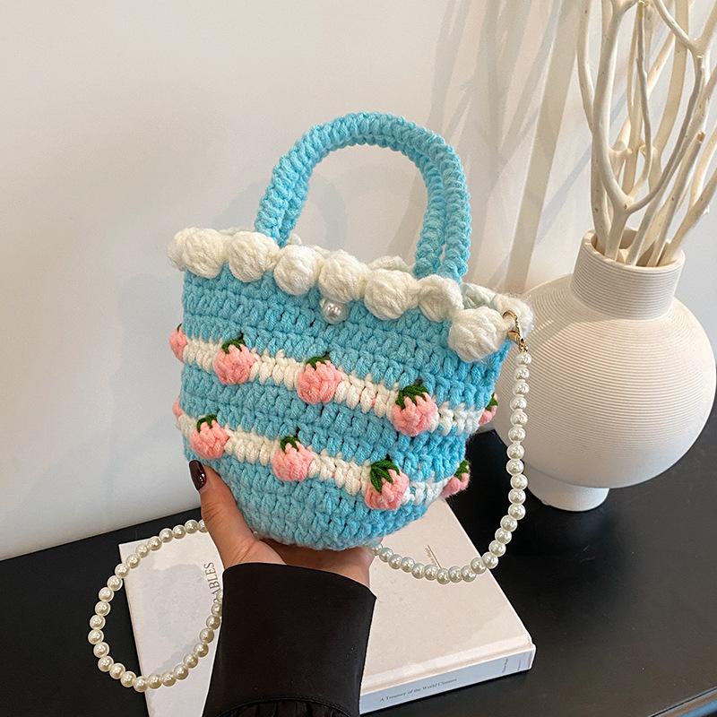 

Niche design fashion trend casual simple bucket bag 2025 summer new foreign style women shoulder messenger bag синій