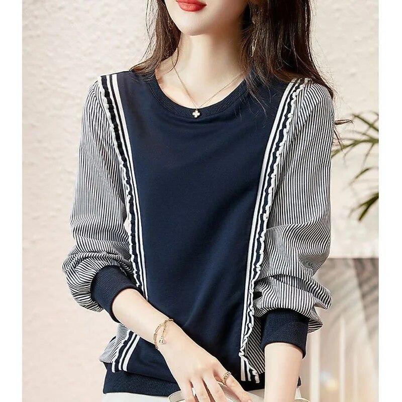 

Весенне-осенний модный универсальный тонкий полосатый сращивание из двух частей с длинным рукавом и круглым вырезом, свободный женский свитер для уменьшения возраста XXL темно-синий