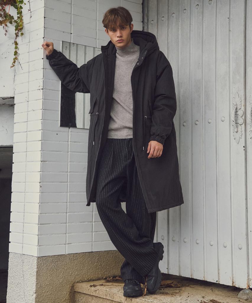 Wednesday Oasis M-65 Fishtail Hooded Padded Field Coat_Black