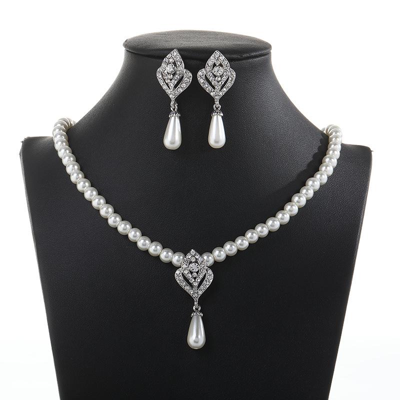 

Pearl Water Drop Set Necklace Earrings Two-piece Set