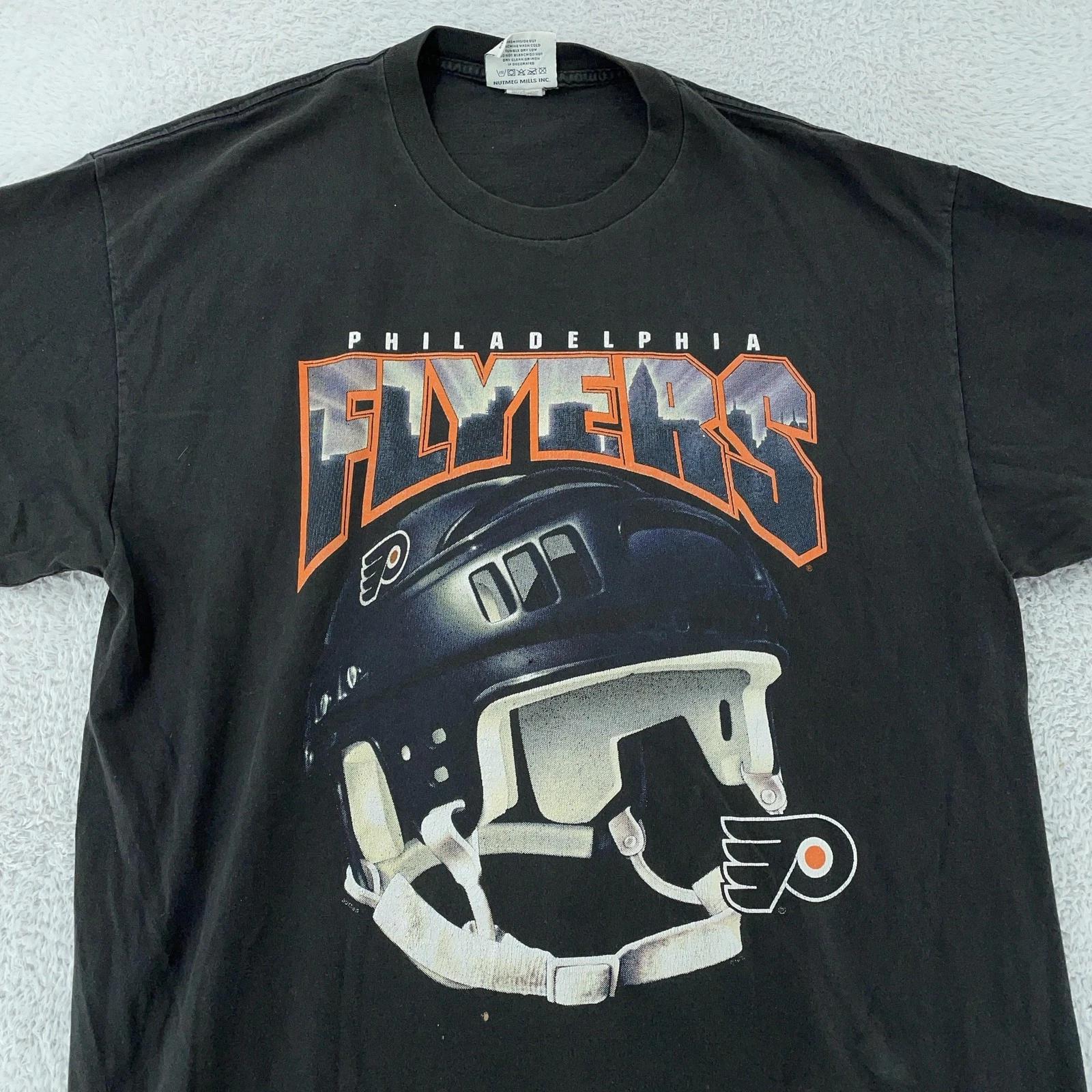 Винтажная футболка Philadelphia Flyers Мужская XL Черная с графическим изображением хоккейного шлема NHL 2XL