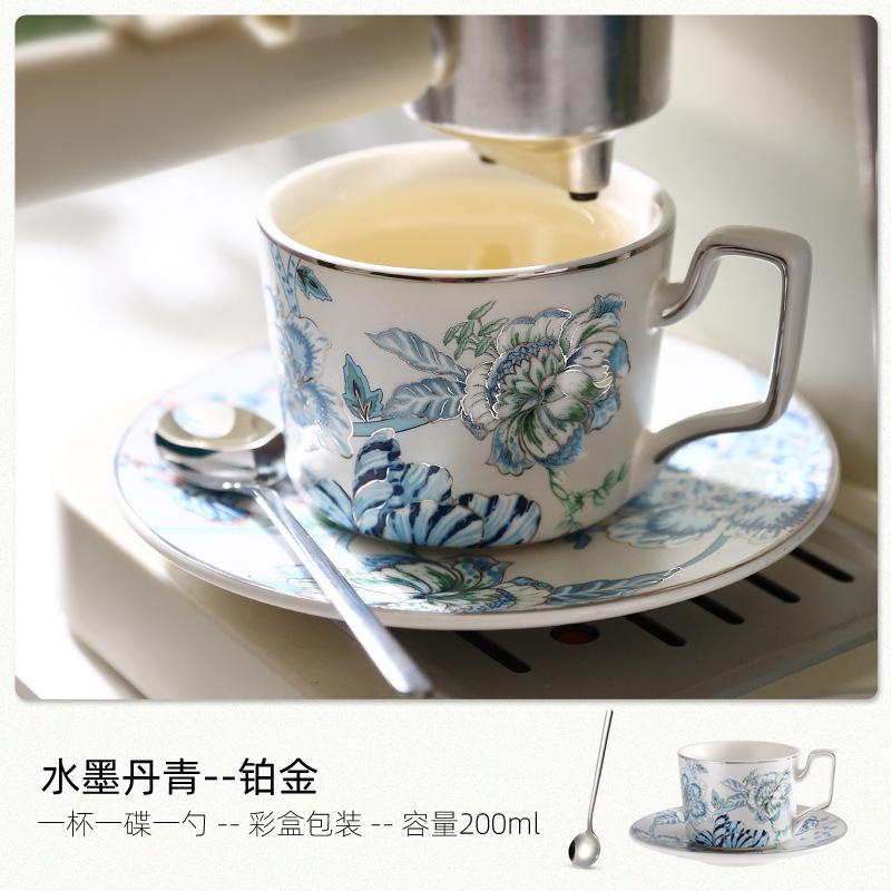 European Luxury Pastoral Ceramic Coffee Cup Set French Elegant Tea Cups Gold-plated Ceramic Latte Ceramic Flower Coffee Mug