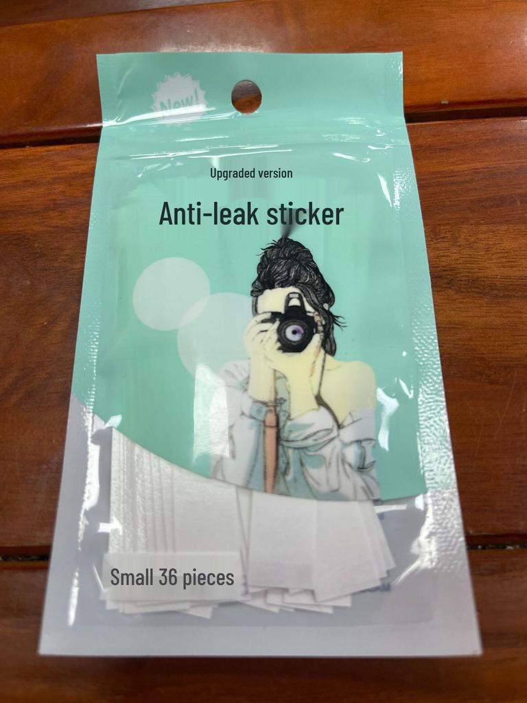 Transparent Anti-Slip Adhesive Stickers - Non-Toxic, Traceless, Removable, Anti-Exposure Solution for Necklines and Strap Support.