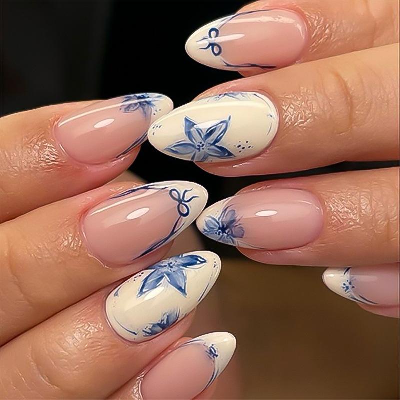 

24PCS Simple White French False Nails Fresh Blue Flower Bow Sweet Almond Press on Nails Full Cover Wearable Manicure for Women