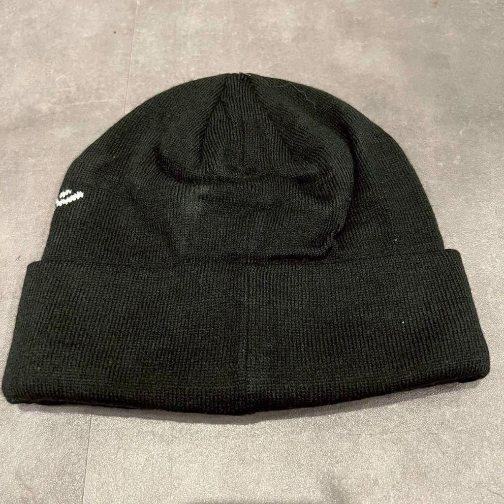 Used ARC'TERYX FERNIE TOQUE Knit Hat Beanie Black Logo