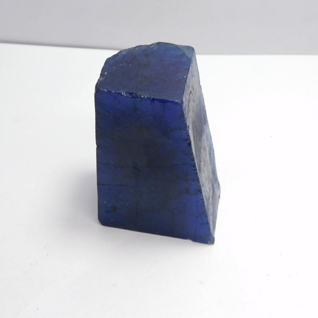 Natural Blue Sapphire Loose Gemstone Uncut 938.00 ct Rough September Birthstone for Gem Collections