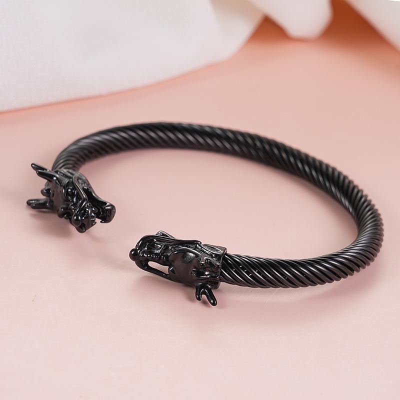 Men's Trendy Titanium Steel Dragon Head Bracelet